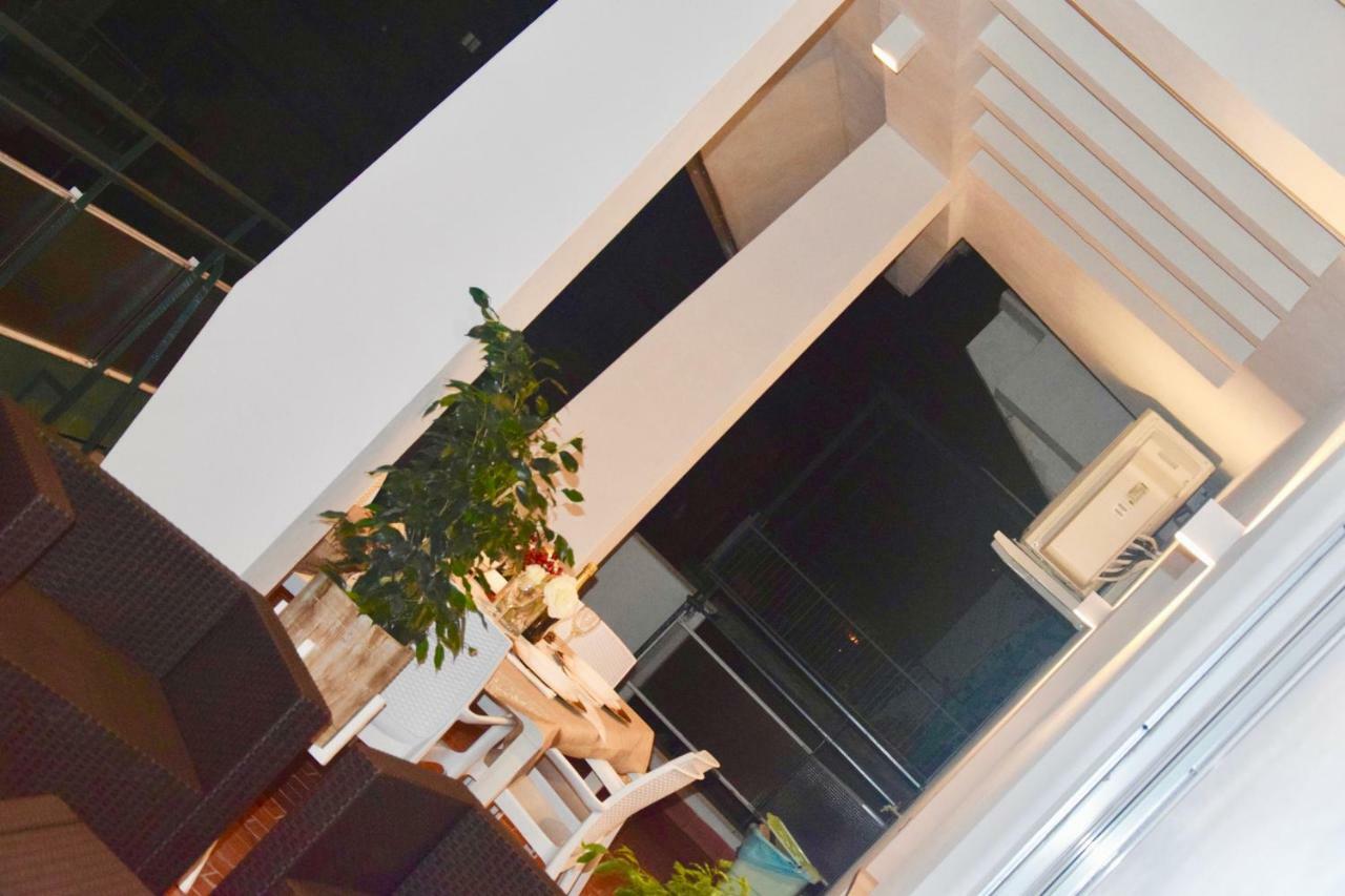 רומא Terrazza San Giovanni Apartment מראה חיצוני תמונה